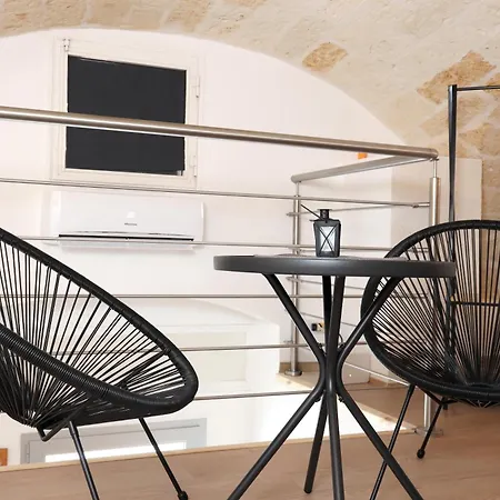 Apartment Hostmate - - Garruba *