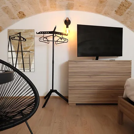 Apartment Hostmate - - Garruba